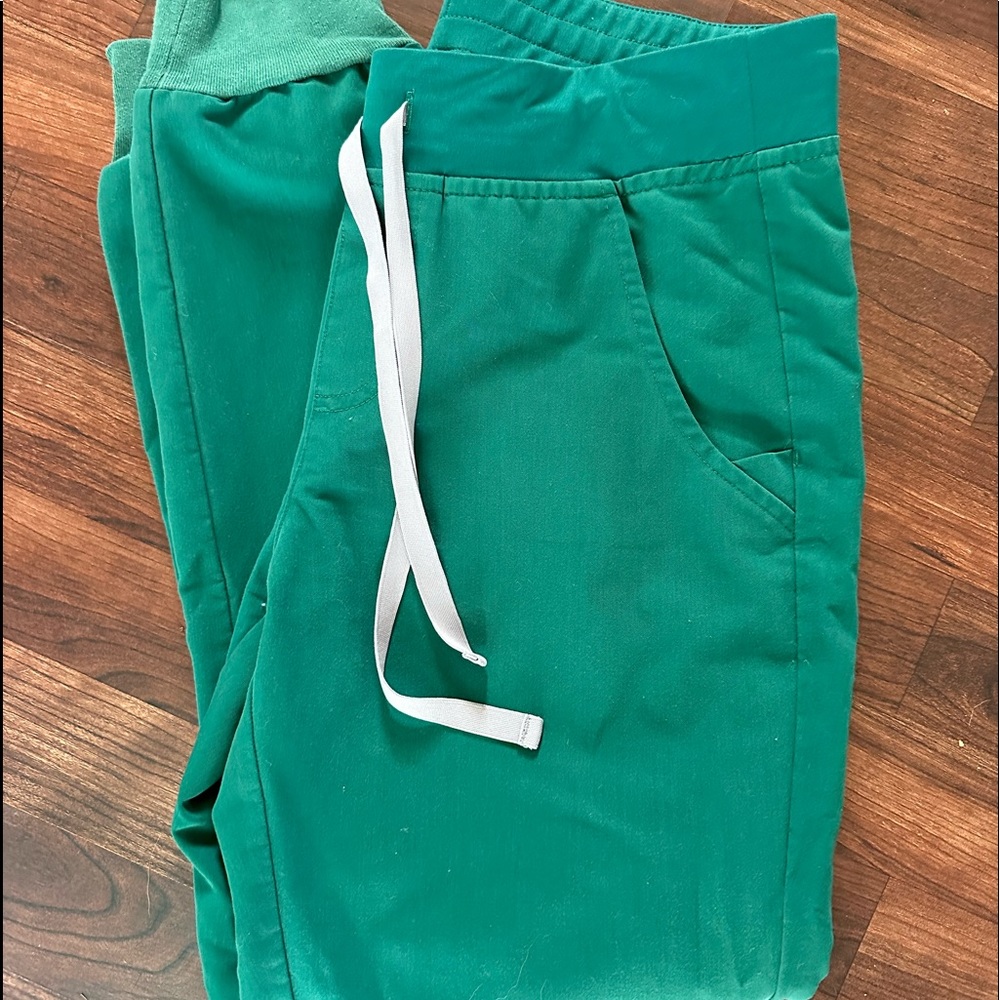 Figs Jogger Scrub Pants Hunter Green Size Small